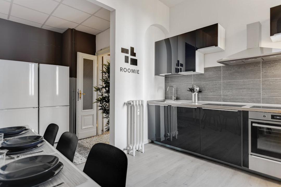 Stanza con Balcone Privato a Loreto